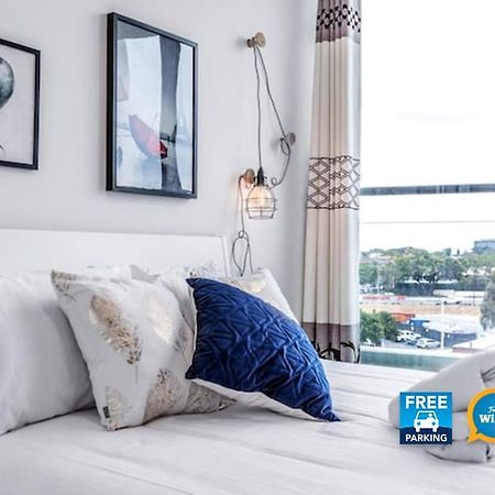 بريزبين Riverside Living In Portside Wharf Hamilton المظهر الخارجي الصورة