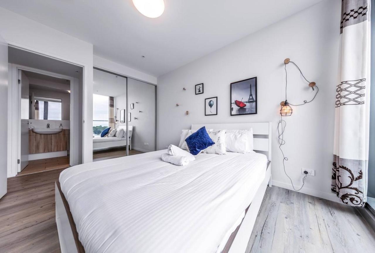 بريزبين Riverside Living In Portside Wharf Hamilton المظهر الخارجي الصورة