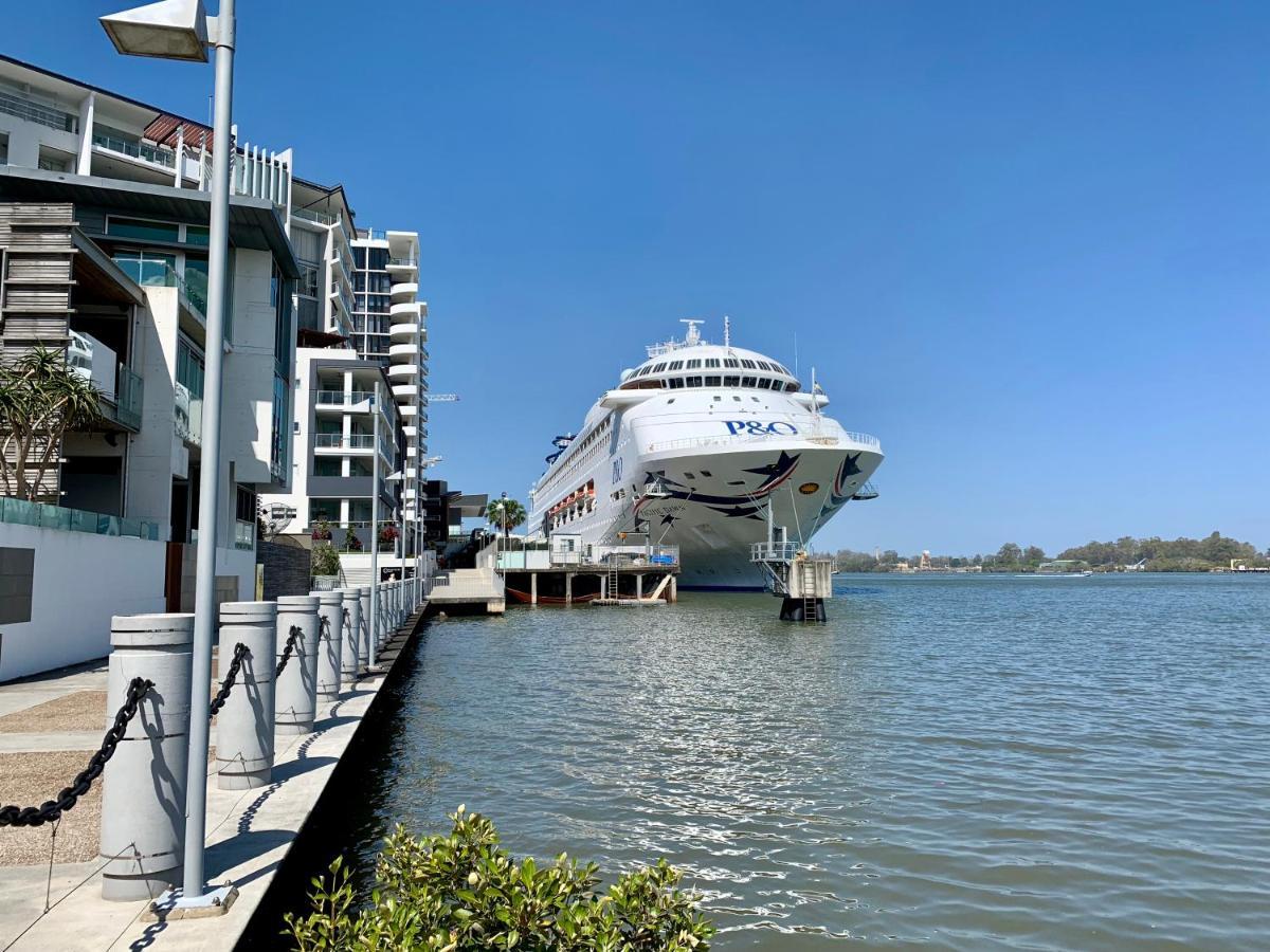 بريزبين Riverside Living In Portside Wharf Hamilton المظهر الخارجي الصورة